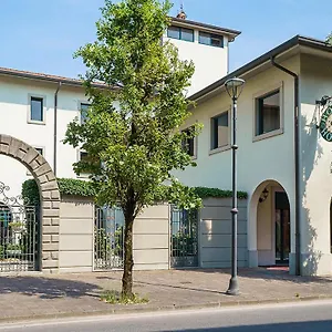 Hotel Zoia, Boltiere